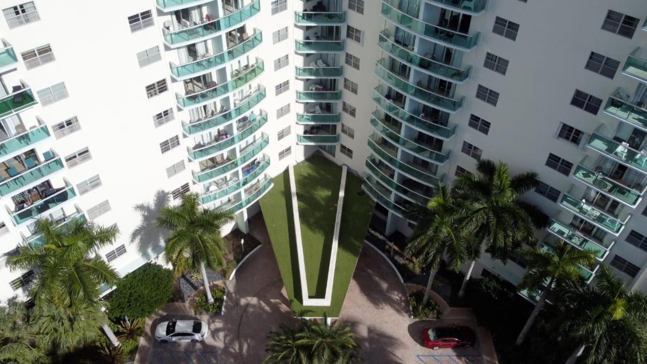 Hollywood Beach Apartment Экстерьер фото