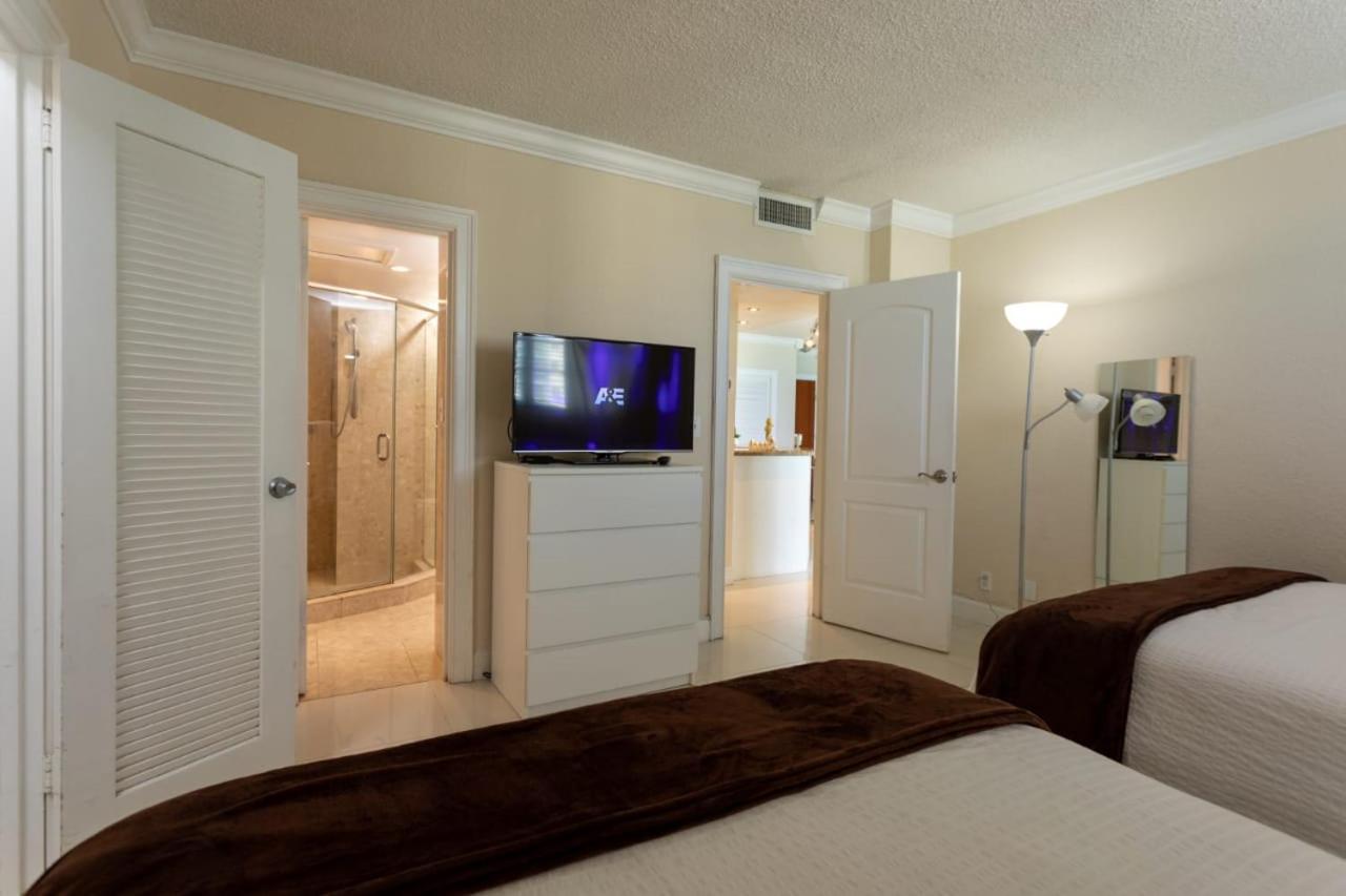 Hollywood Beach Apartment Экстерьер фото