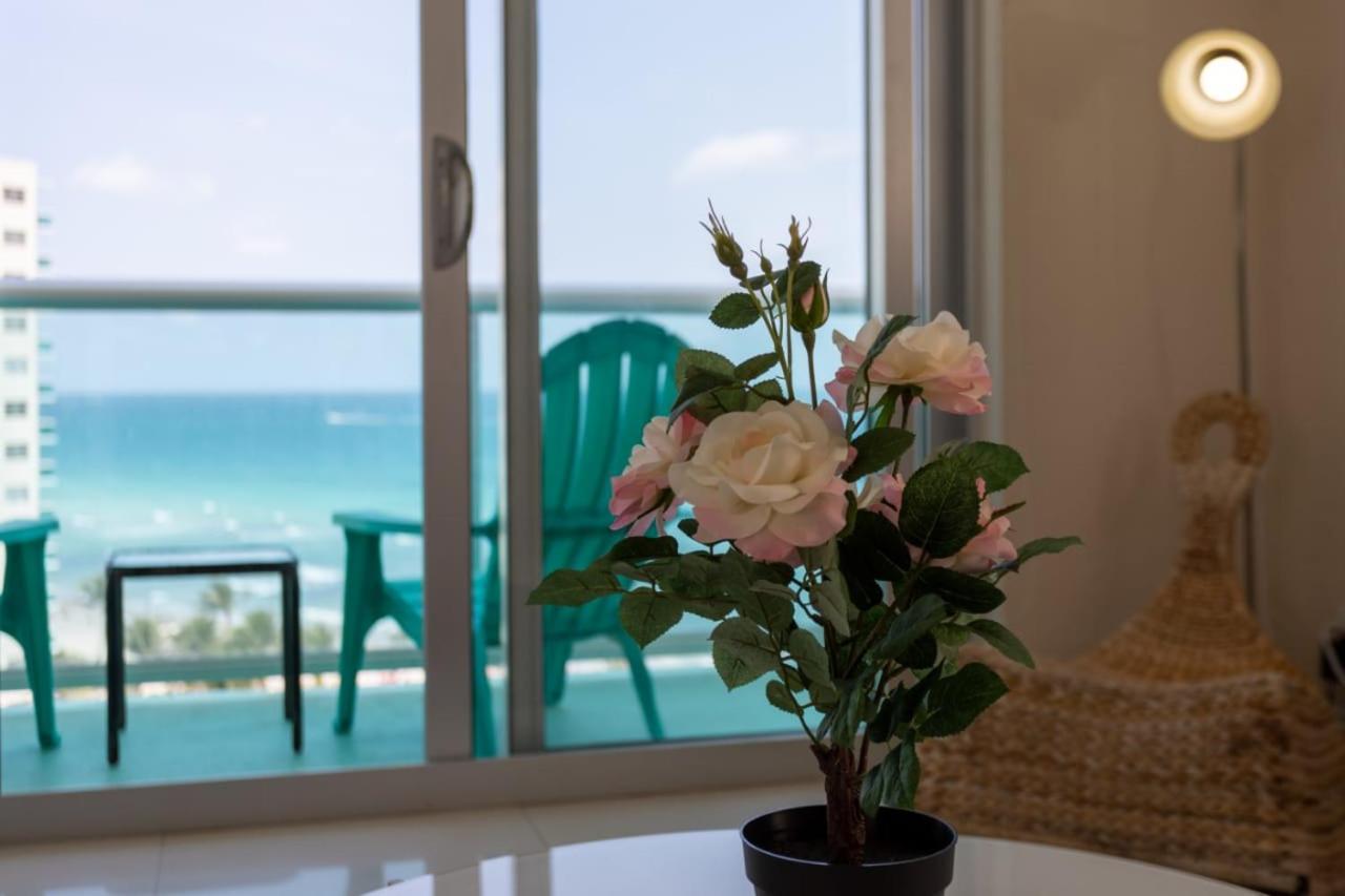 Hollywood Beach Apartment Экстерьер фото