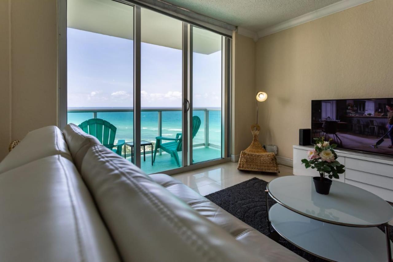 Hollywood Beach Apartment Экстерьер фото