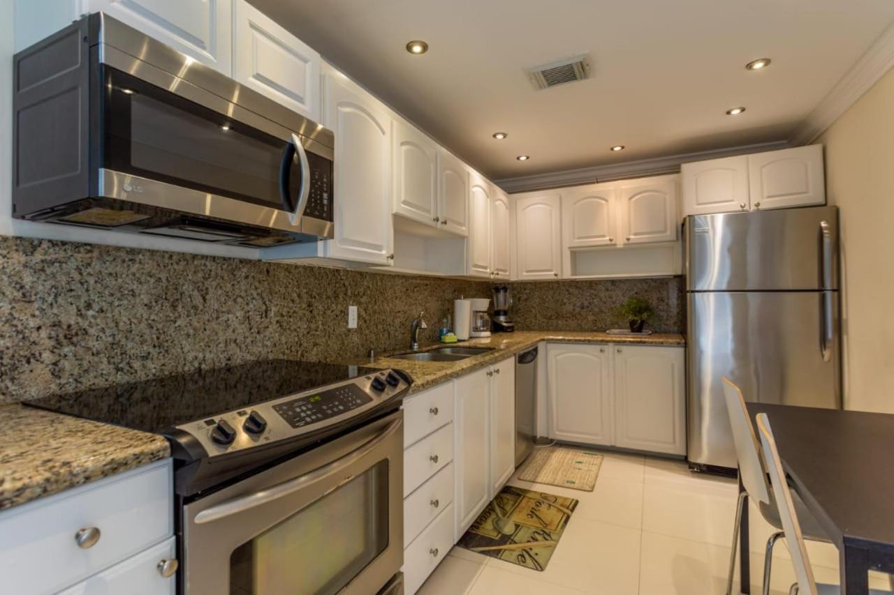 Hollywood Beach Apartment Экстерьер фото